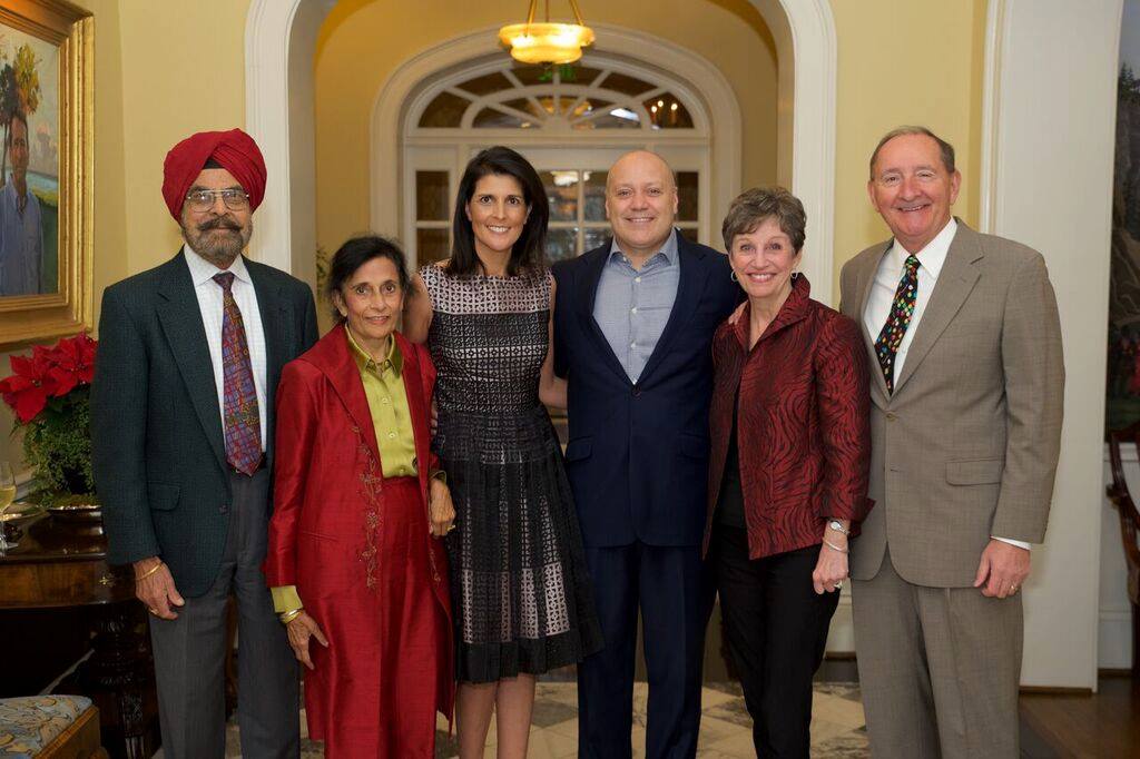nikki haley with her parents